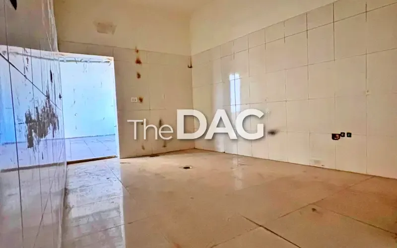 Hazmieh 140 SQM Shop for Rent Prime Location — الصورة 3