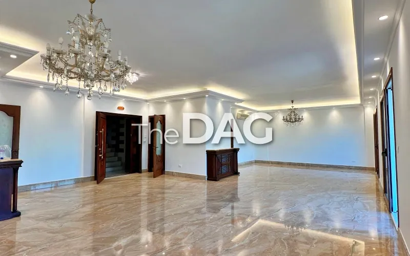 Luxury 320 SQM Apartment for Rent in Sodeco Mathaf