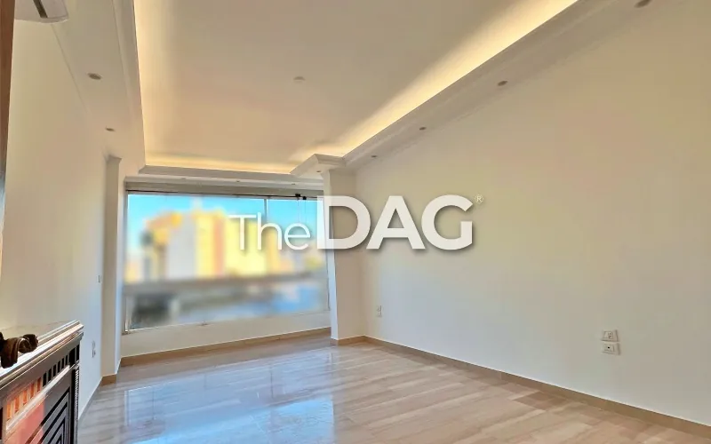 Luxury 320 SQM Apartment for Rent in Sodeco Mathaf — photo 4