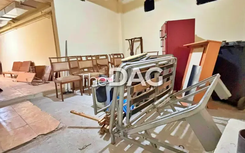 Fully Renovated 120 SQM Warehouse for Sale or Rent in Sioufi — الصورة 2