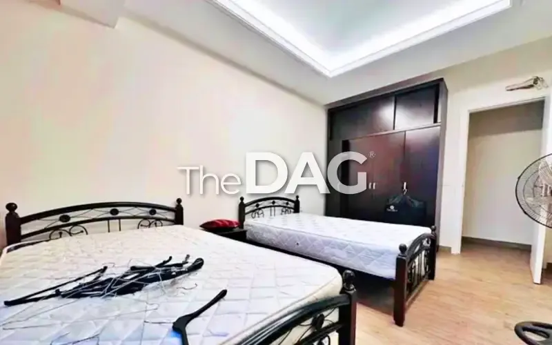 Spacious 230 SQM Apartment for Rent in Raouche — الصورة 3
