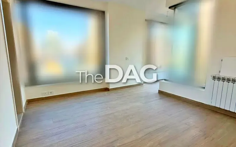 Luxurious 400 SQM Apartment for Rent or Sale in Clemenceau — الصورة 3