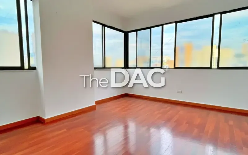 Prime 150 SQM Office for Sale in Sin El Fil