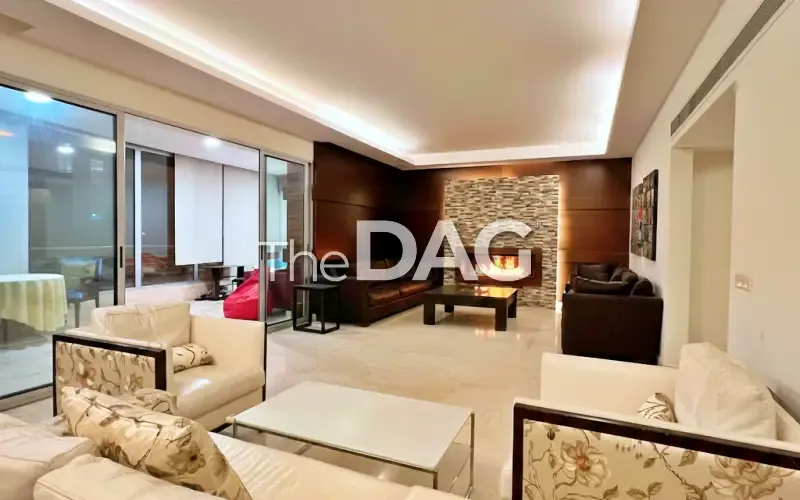 Prime Luxury 300 SQM Apartment for Sale in Achrafieh Tabaris — الصورة 2