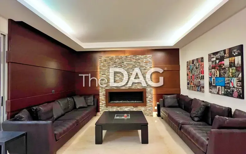 Prime Luxury 300 SQM Apartment for Sale in Achrafieh Tabaris — الصورة 3