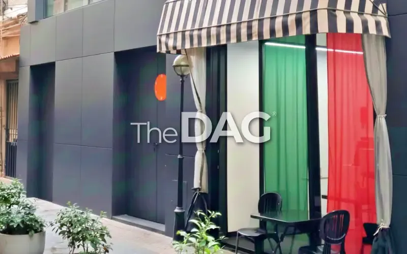 Ready 70 SQM Shop for Rent in Mar Mikhael — الصورة 2