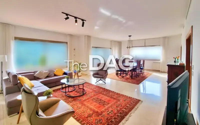 High End 220 SQM Apartment for Sale in Bayada Mtayleb