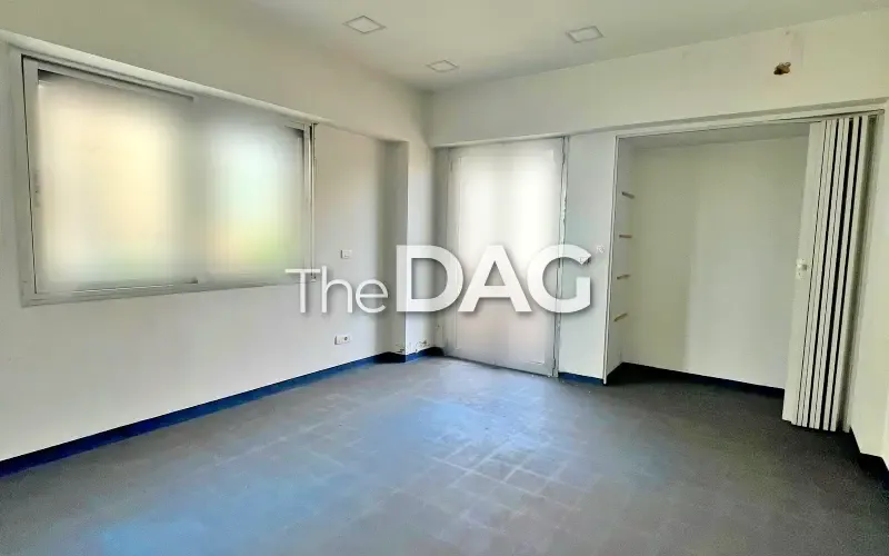 Prime Location 320 SQM Office for Rent in Jal El Dib Highway — photo 4