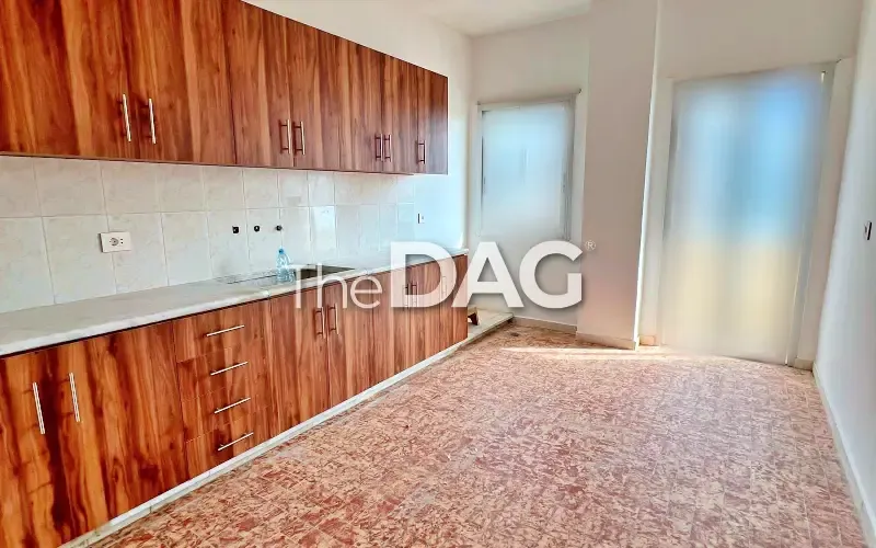 Spacious 320 SQM Office for Rent in Jal El Dib Highway — الصورة 2