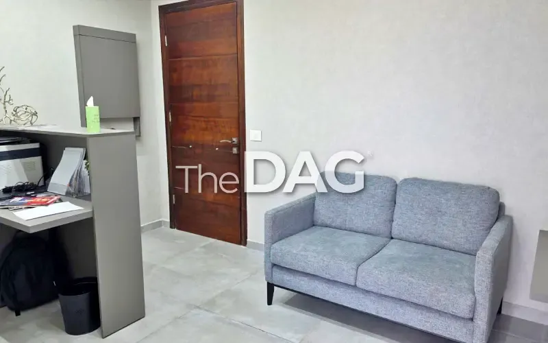 Functional 50 SQM Office for Rent in Hazmieh — الصورة 3