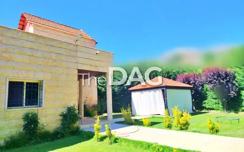 Garden 600 SQM Apartment for Rent in Faraya — الصورة 4