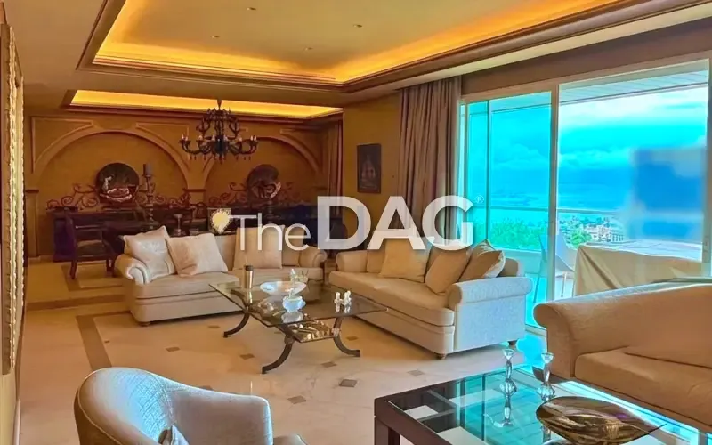 Seaview 550 SQM Duplex for Sale in Bayada with Terrace — الصورة 5