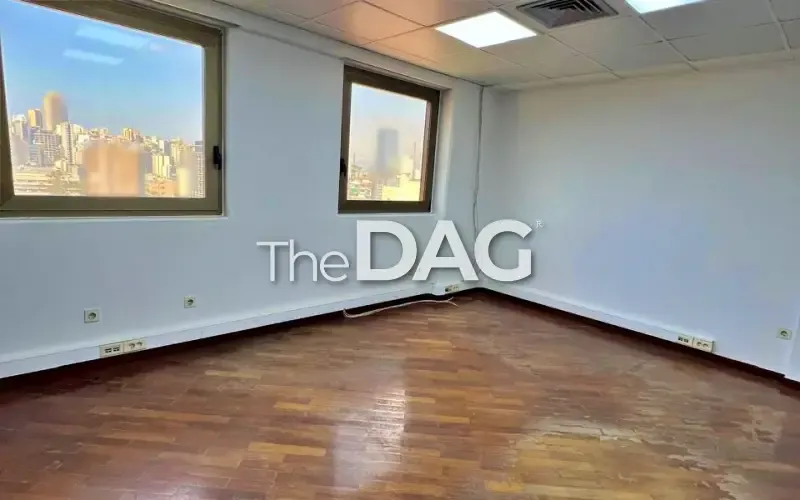 Prime Location 70 SQM Office for Rent in Badaro — photo 3
