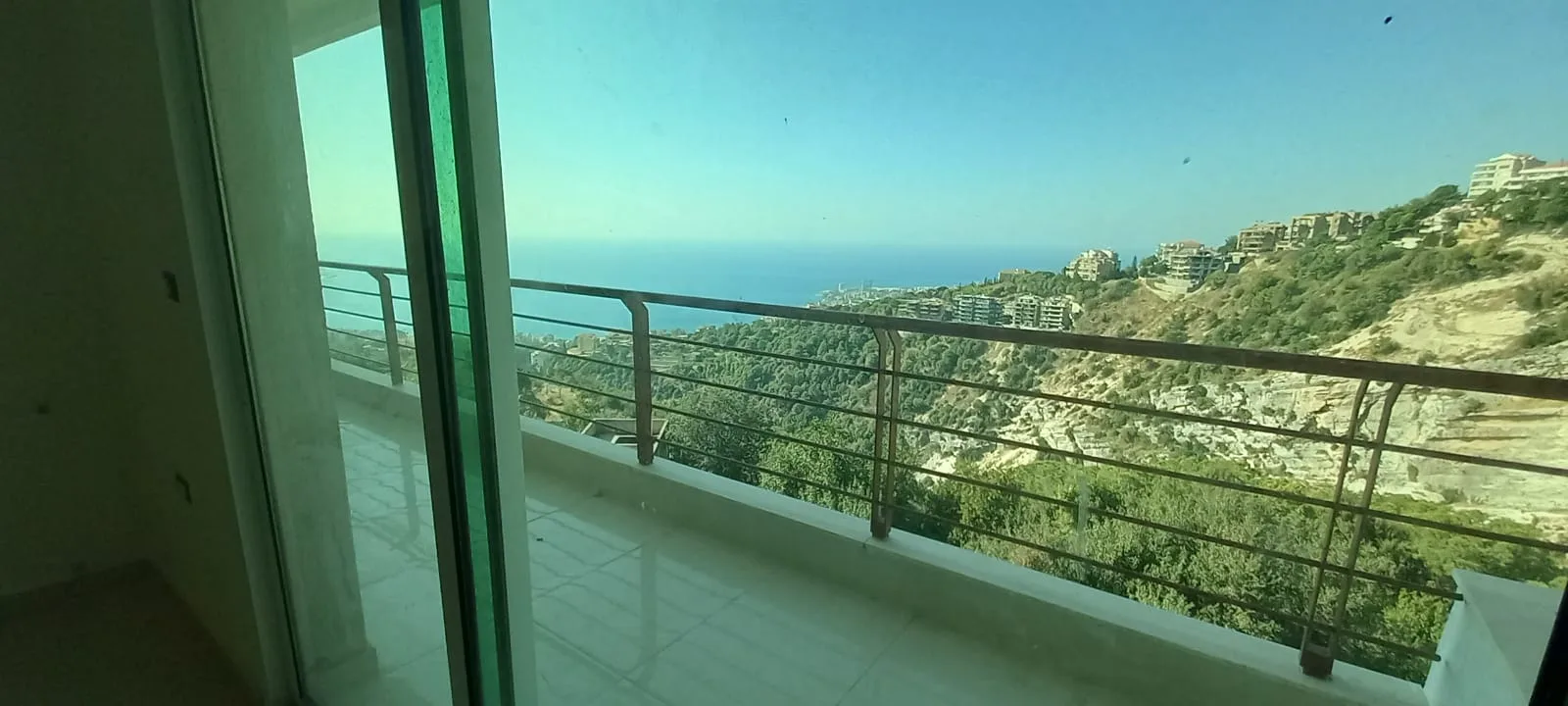Apartment for Sale in Chnaneir, Lebanon — الصورة 10