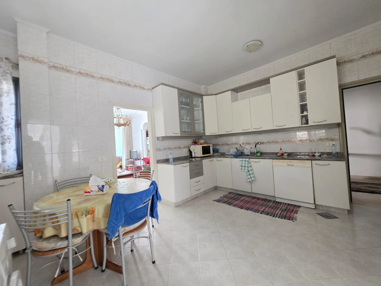 Apartment for Rent in Mar Takla — الصورة 7