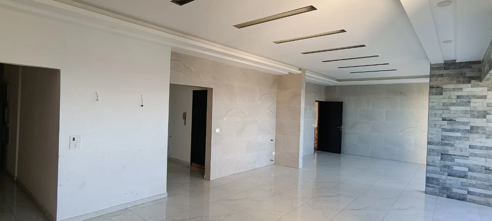 Apartment for Sale in Jeita, Lebanon — الصورة 9