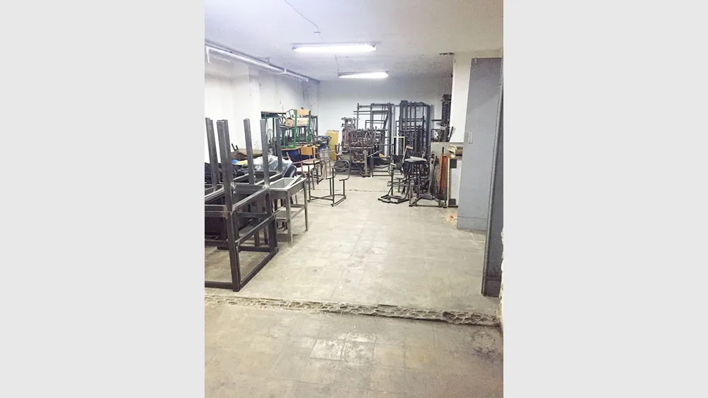 Warehouse for sale in Dbayeh — الصورة 3