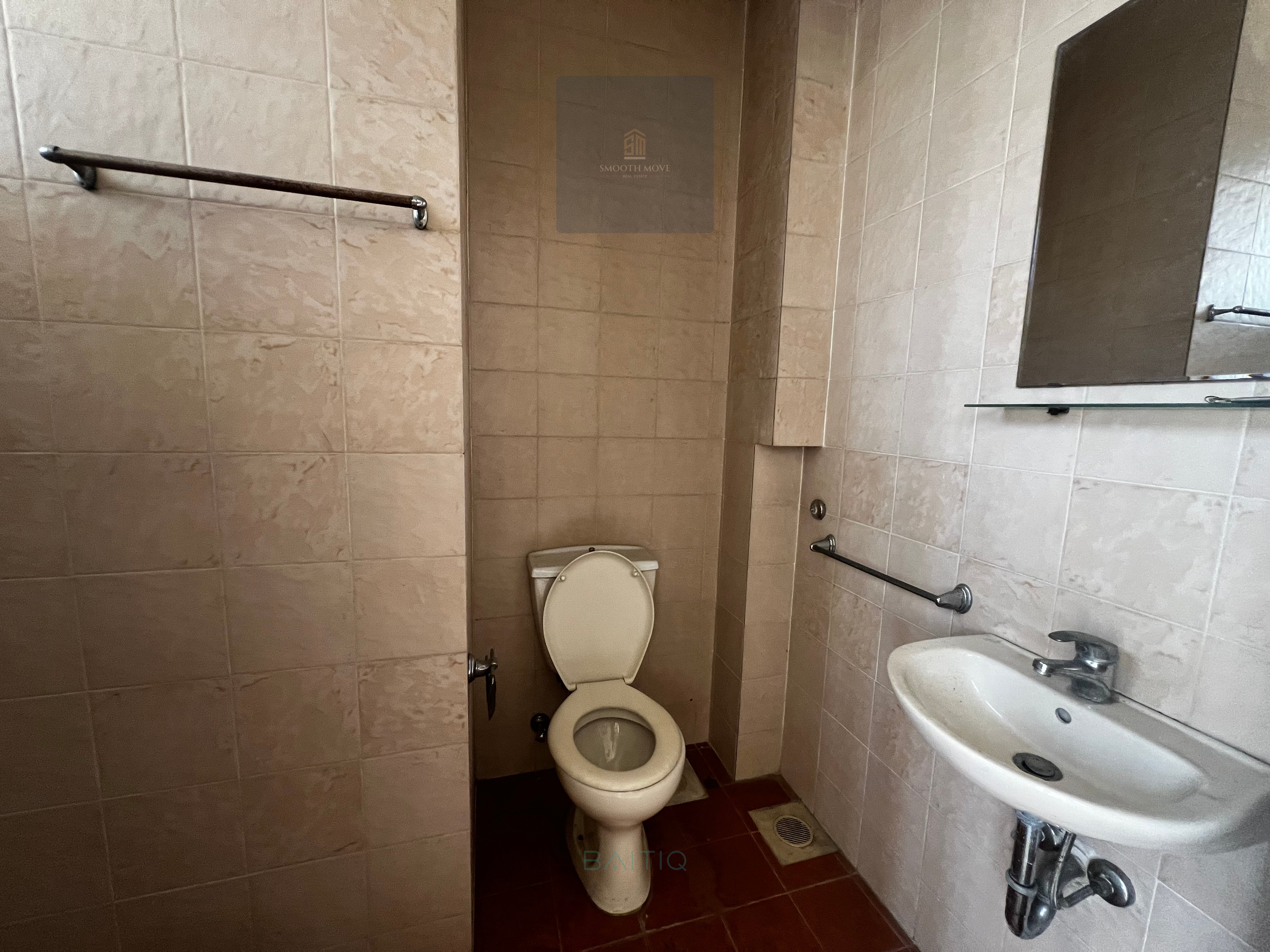 Spacious and Catchy Price Apartment for sale in Sanayeh Beirut — الصورة 19