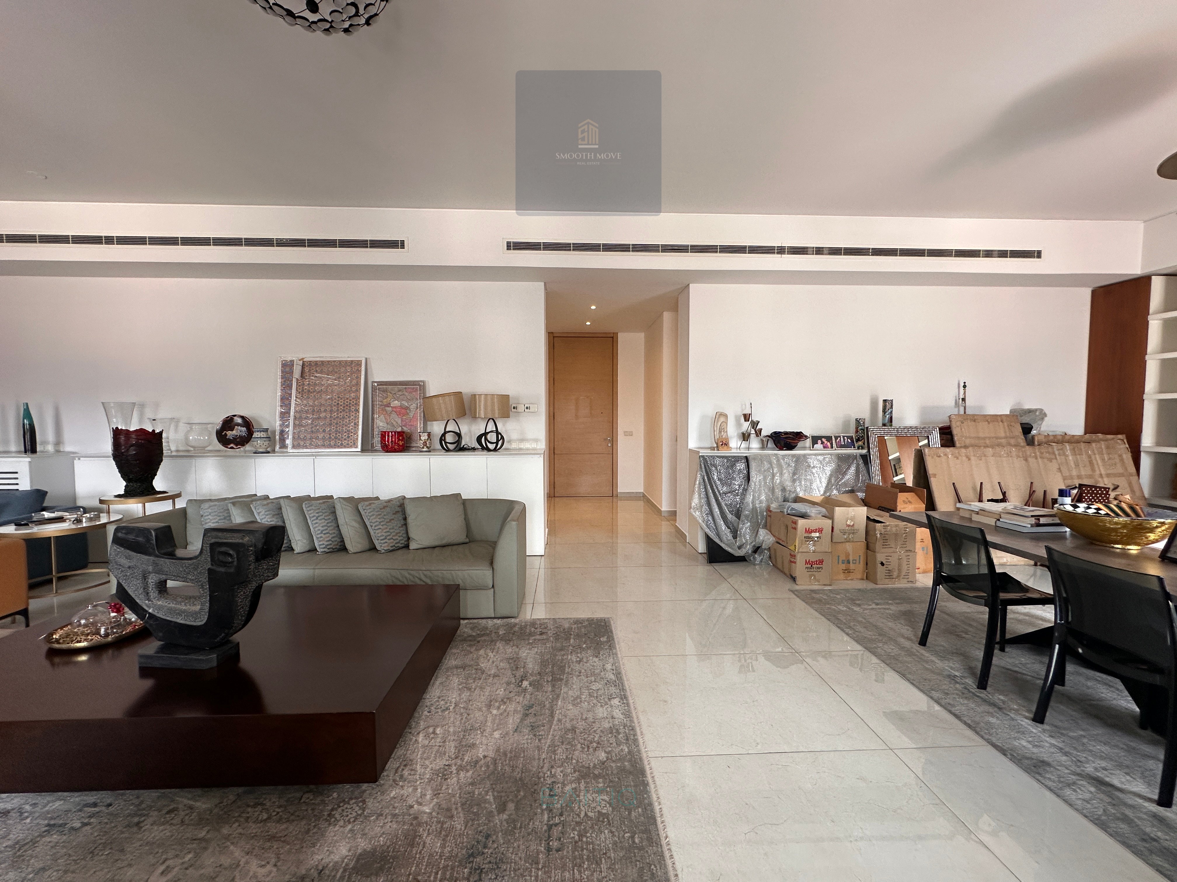 Beautiful 4 Bedroom Apartment for Sale in Saifi, Beirut — الصورة 4