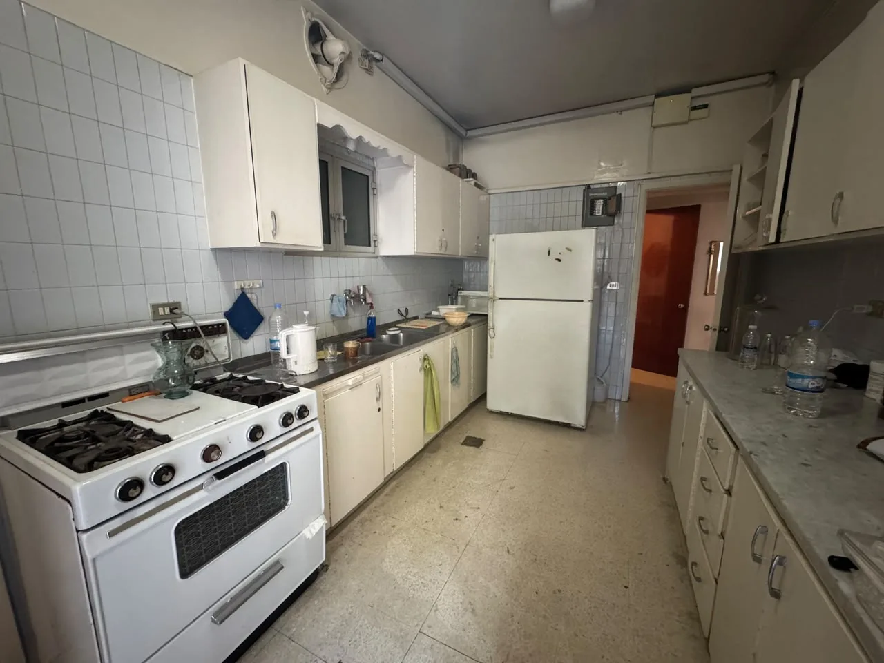 Apartment for Sale in Ras Beirut — الصورة 3