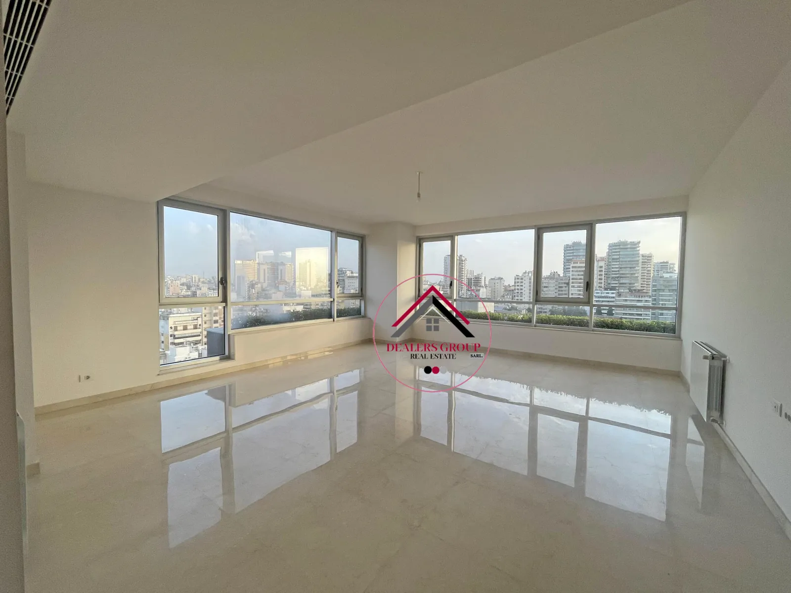 High-end Apartment for Sale in Hamra – Ras Beirut