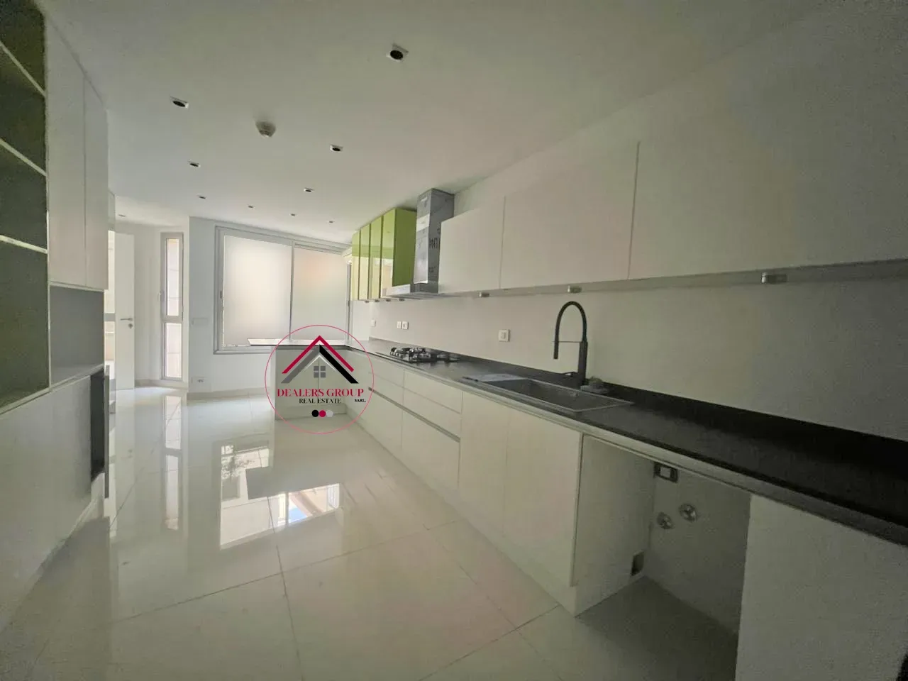 Spacious Apartment with Private Terrace for Sale in Saifi — photo 5