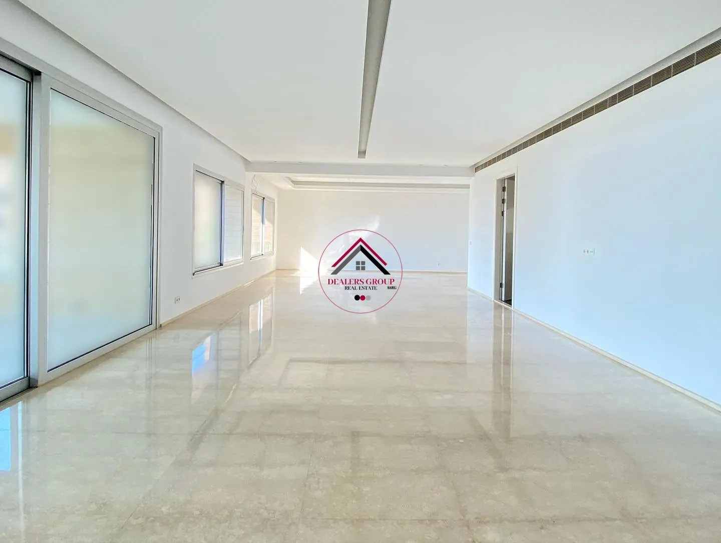 Sea View Deluxe apartment for Sale In The Heart Of Ain EL Tineh — photo 5