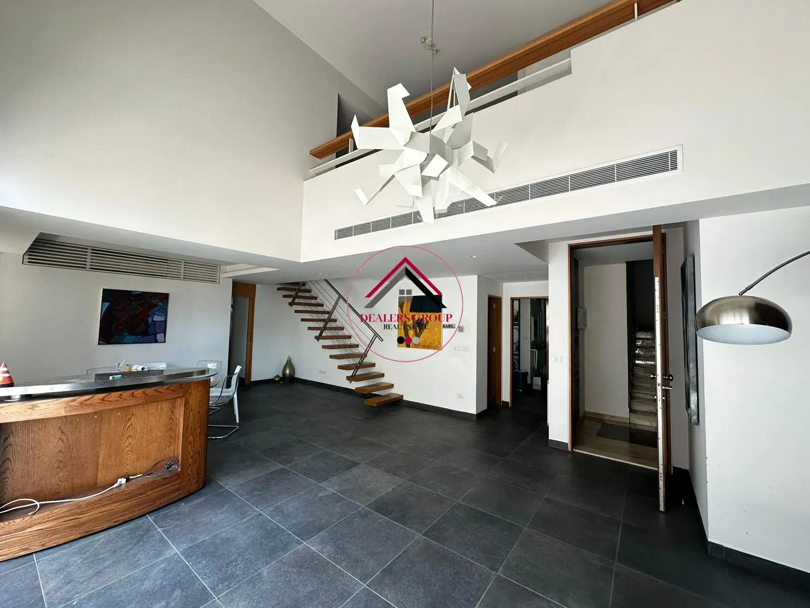 Let yourself live at a safe place ! Modern Loft for Sale in Achrafieh — photo 4
