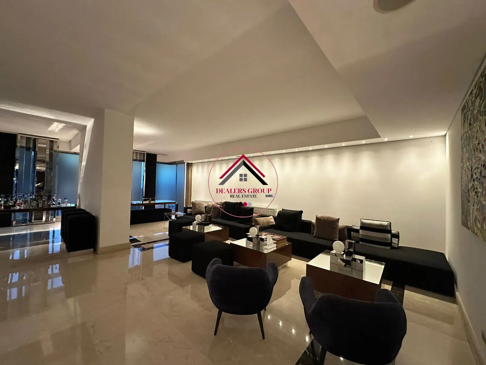 Reach for the Sky in Style ! Modern apartment for Sale in Achrafieh — photo 2