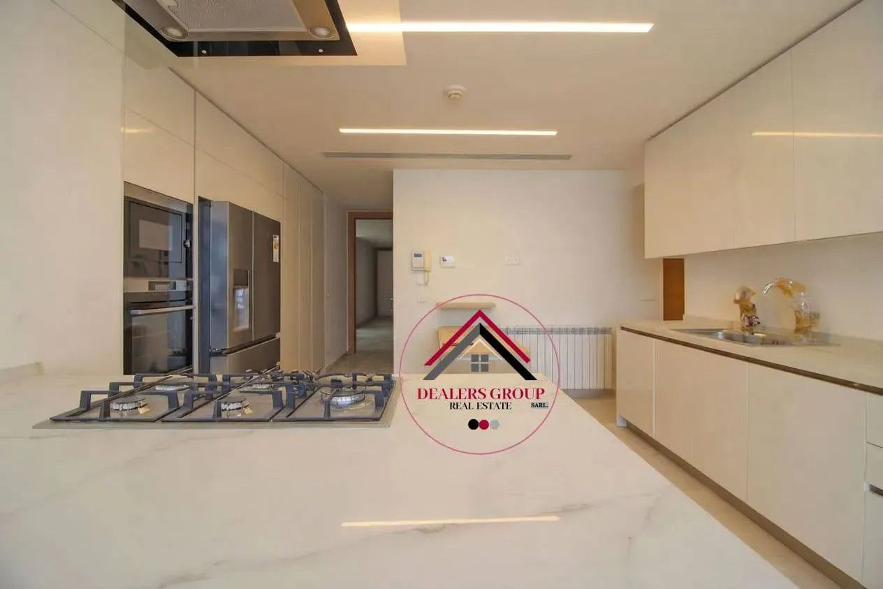 Deluxe Apartment for Sale in Saifi with Nice Sea View — الصورة 4