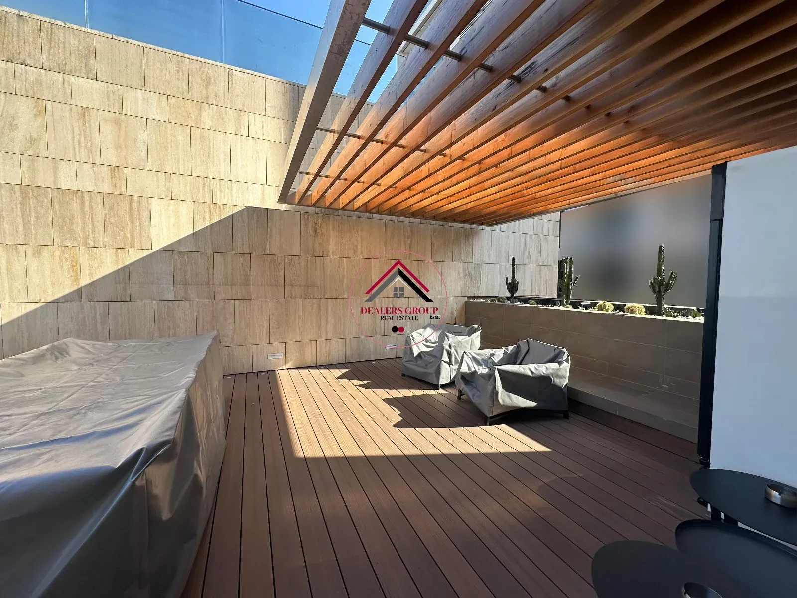 Private Terrace ! Super Deluxe Apartment for Sale in Saifi – Beirut — photo 4