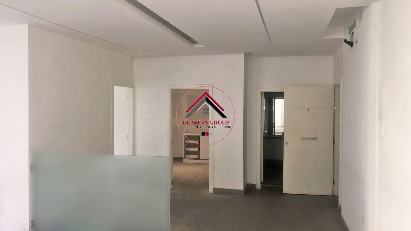 Prime Location Office for Sale in Gemayzeh -Achrafieh — photo 3