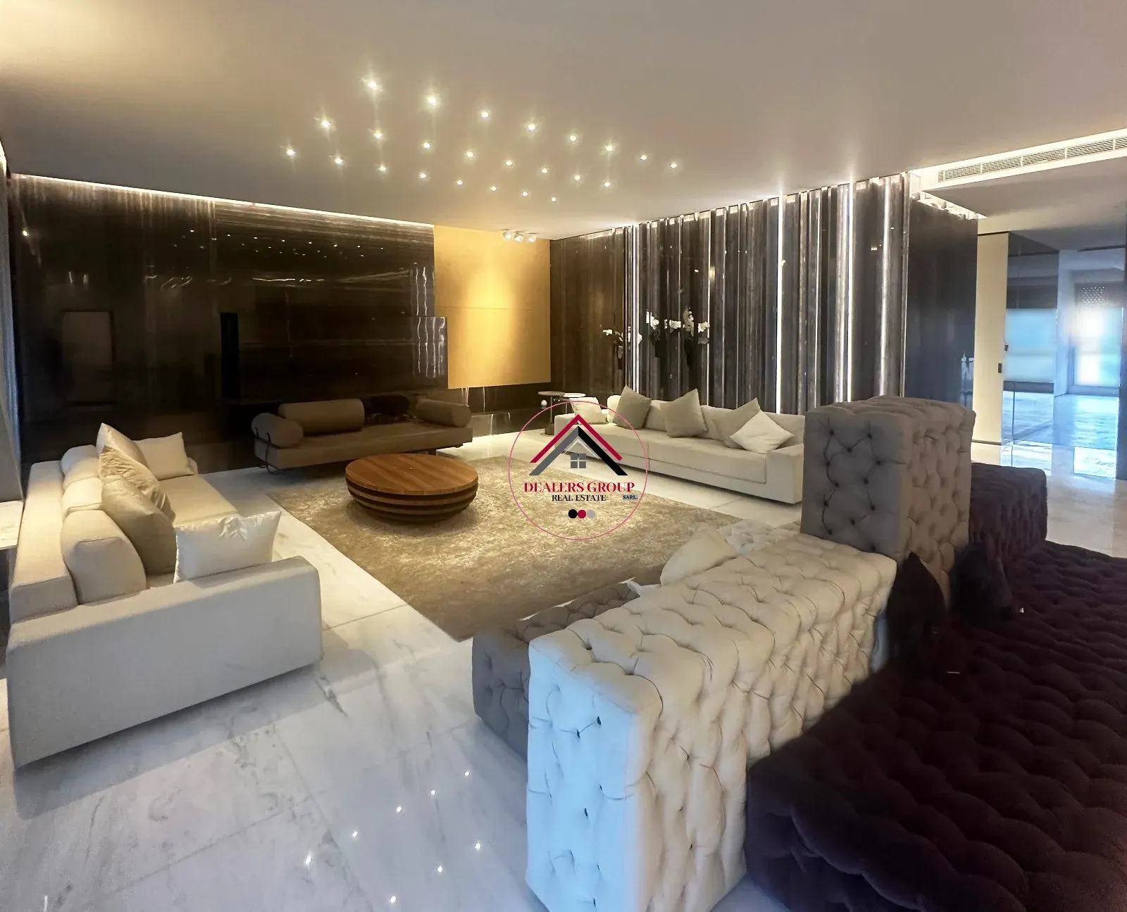 Super Deluxe Modern Apartment for Sale in Ramlet el Bayda — photo 2