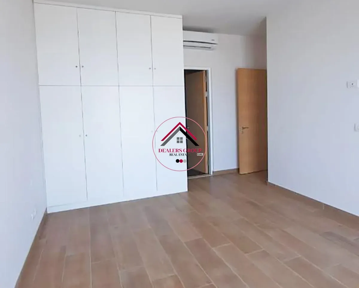 Sea View High Floor Apartment for Sale in Hamra – Beirut — photo 2