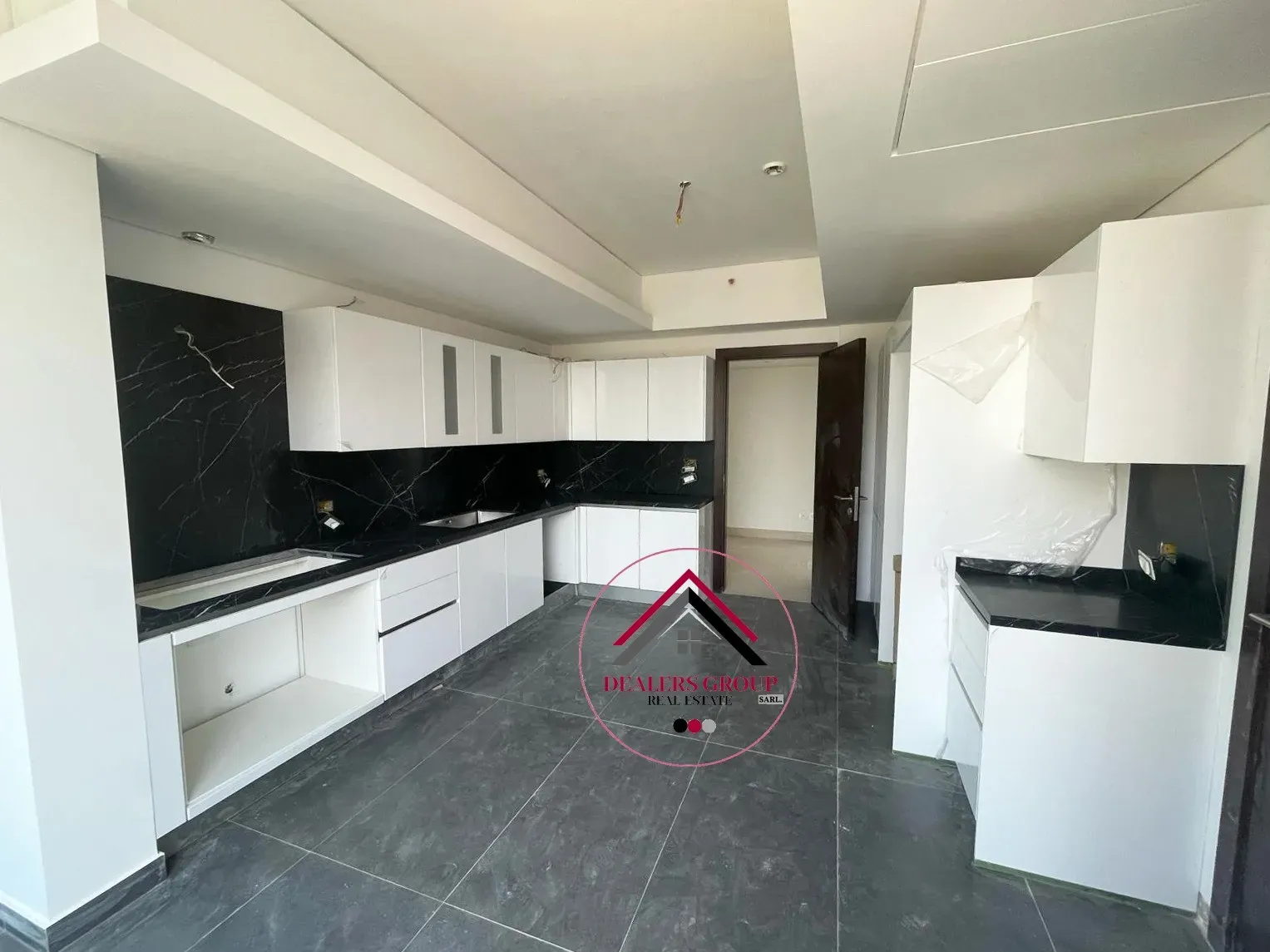 Full Sea View Apartment for Sale in Ain el Mreisseh — photo 5