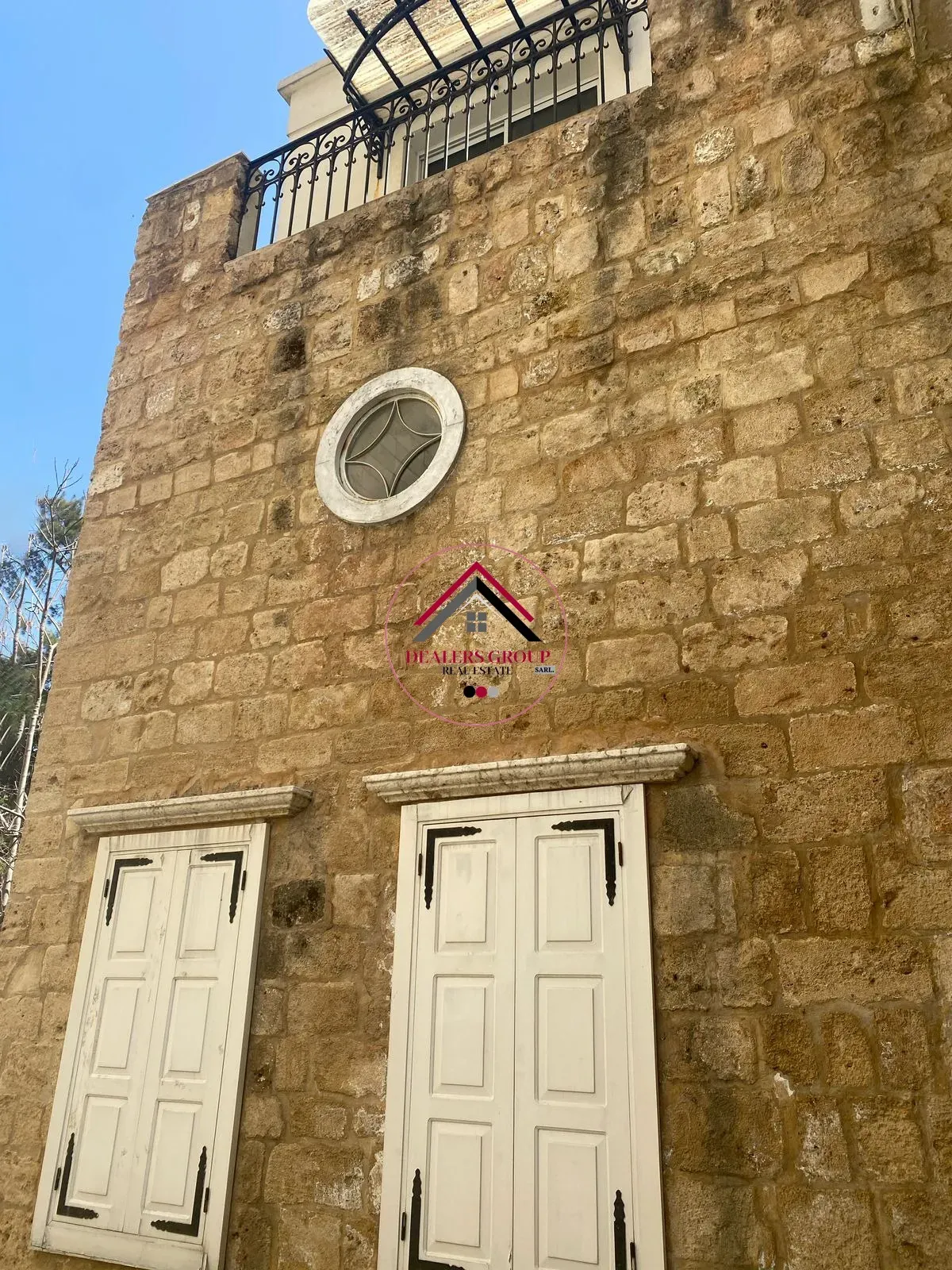 Prime Location Old Stand Alone House for Sale Saifi – Achrafieh — photo 2