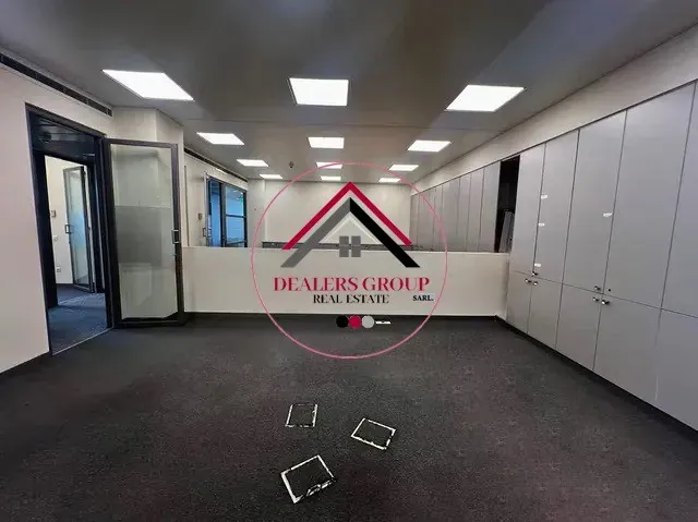 Prime Location office for Sale in Achrafieh