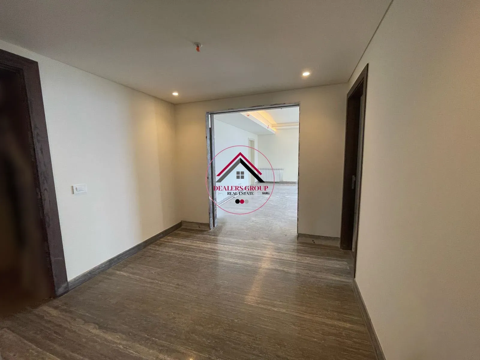 Prestige Living by the Sea – Ain El Mreisseh Deluxe Apartment for Sale — photo 4