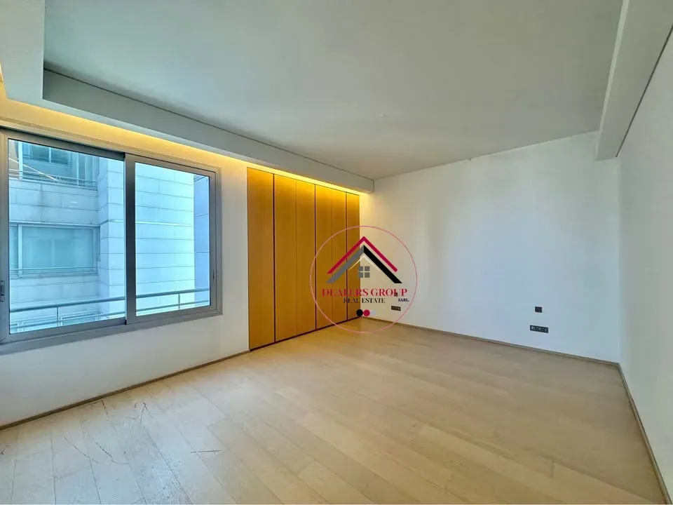 Modern Apartment for Sale in Clemenceau + Sea View — photo 4