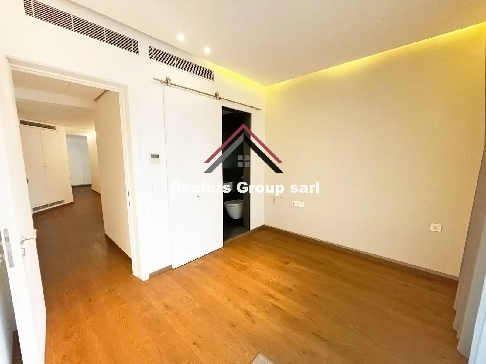 Prime Location Apartment for Sale in Downtown Beirut — photo 5