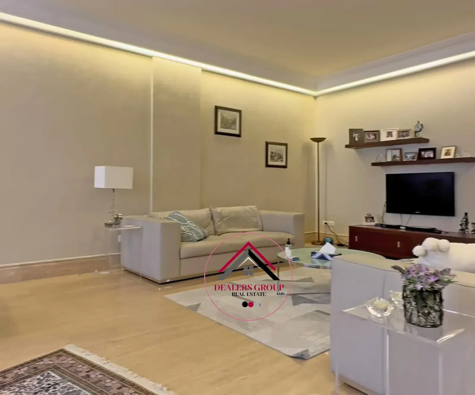 Elegant Apartment for Sale in Ras Beirut -Hamra — photo 2