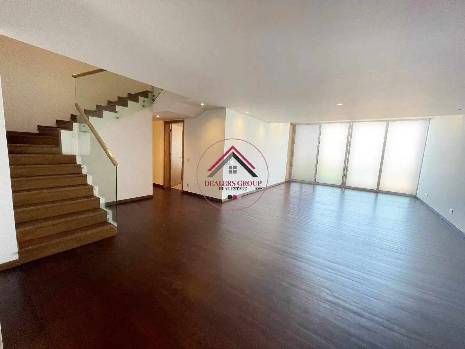 Luxurious Duplex Apartment with Sea View for Sale in Downtown – Beirut — photo 2