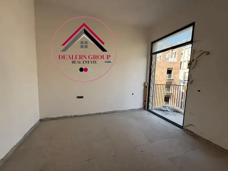 Prime Location Core and Shell apartment for Sale in Saifi -Beirut — photo 2