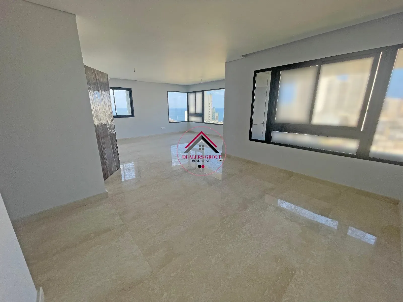 Live in Style: Elegant Apartment for Sale in Caracas, Ras Beirut — photo 3