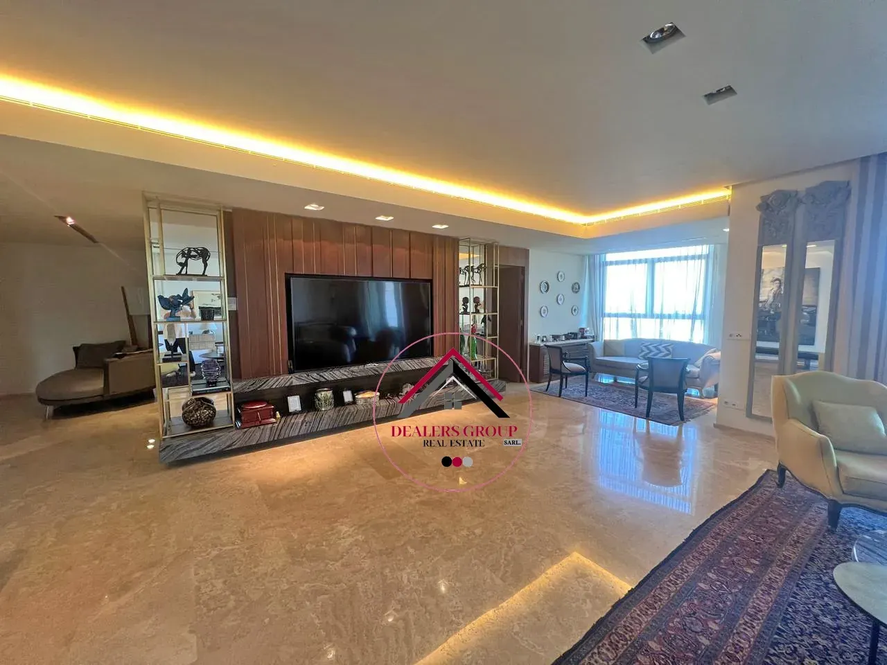 Extraordinary Elegant Apartment for Sale in Downtown Beirut — photo 3
