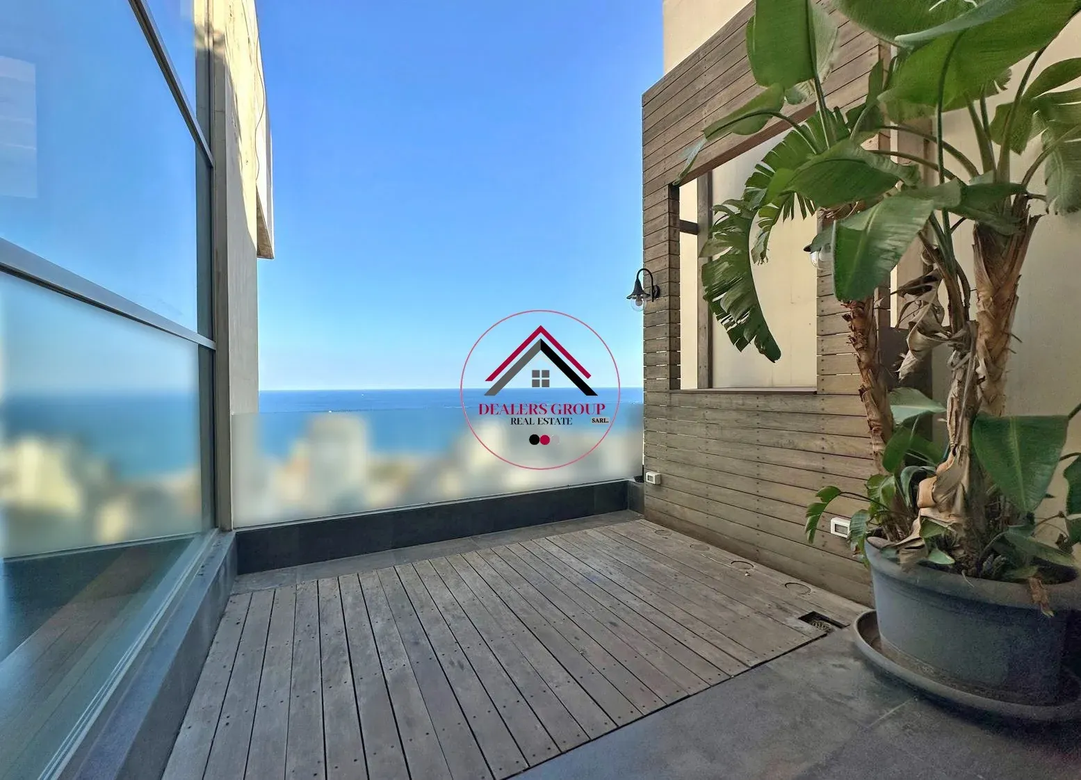 Sea View Penthouse Apartment for Sale in Hamra -Ras Beirut — photo 3