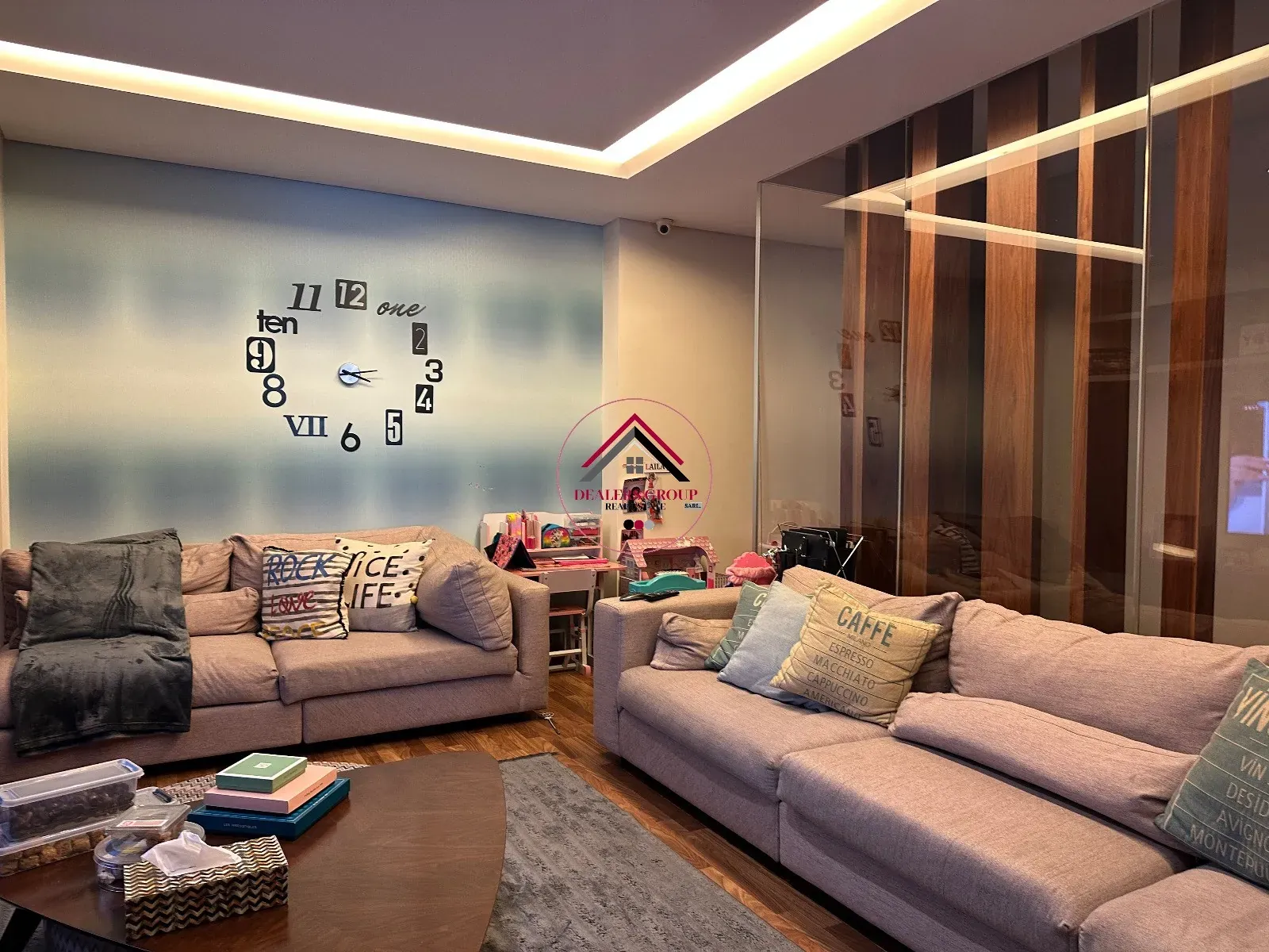 Modern Duplex Apartment for Sale in Bliss – Ain el Mreisseh — photo 3