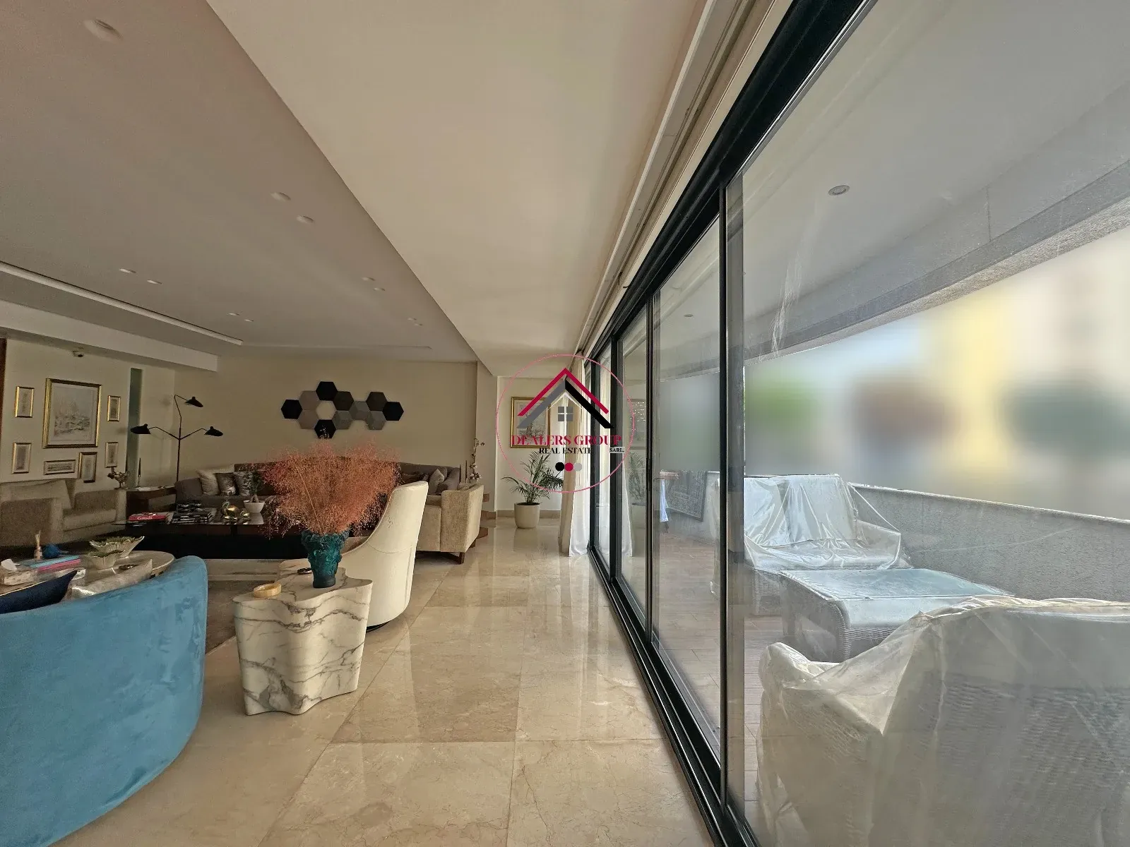 Modern Duplex Apartment for Sale in Bliss – Ain el Mreisseh — photo 5