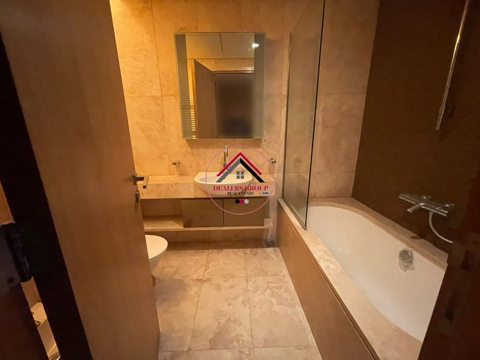 Marina View Deluxe Apartment for Sale in Downtown Beirut — photo 4