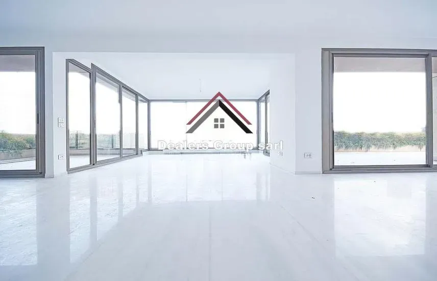 Private Terrace I Modern Apartment for Sale in Clemenceau — photo 2